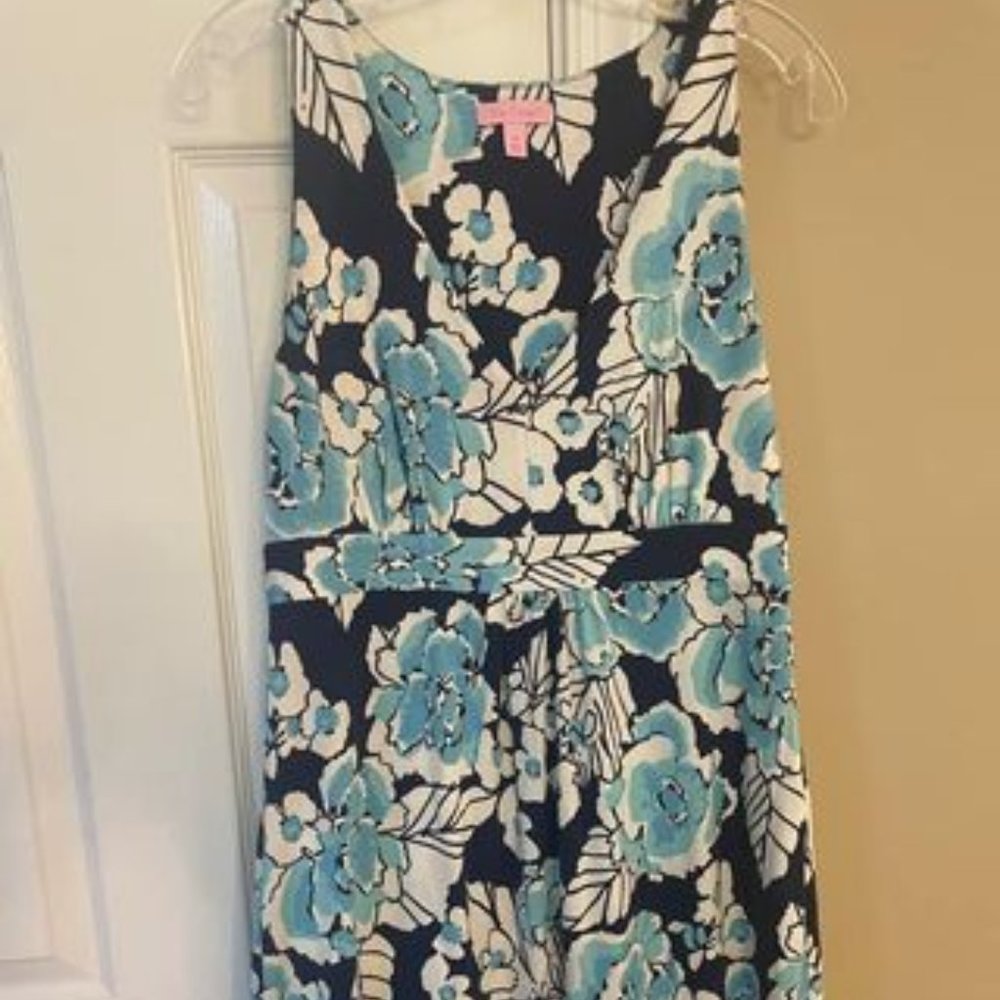 Lilly Pulitzer Sloane V-neck Dress Blue Floral dress